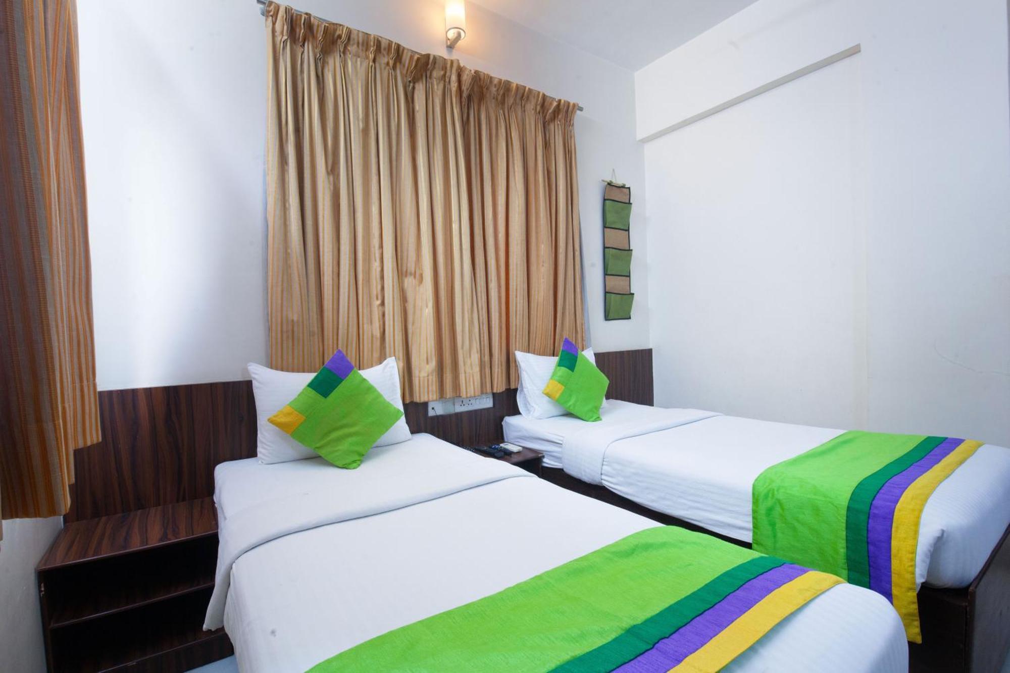 Treebo Park View Hadapsar Hotel Pune Exterior foto